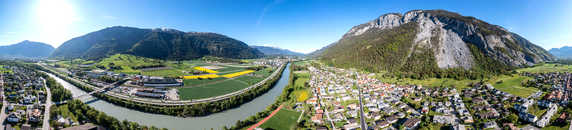 Foto: Felsberg, Domat/Ems, Chur, Rheintal, Graubünden,